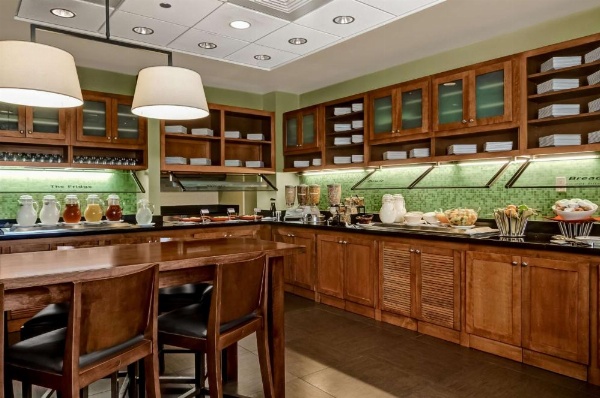 Hyatt Place Fort Lauderdale Cruise Port image 10